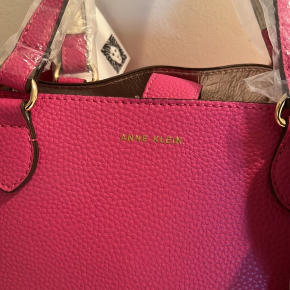 Anne Klein Purse - Picture 9 of 9